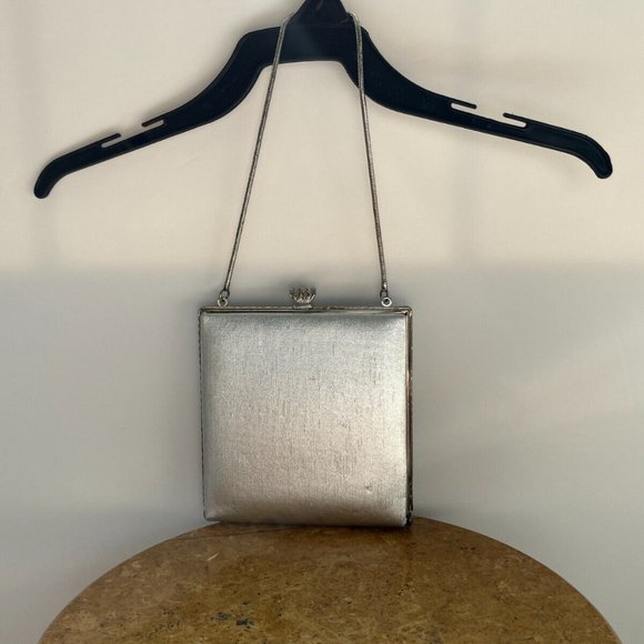Vintage Metalic Silver Lame Clutch / Handbag Retro Evening Wear Snap Closure - Picture 7 of 7